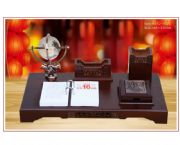 2013新款紅木臺歷